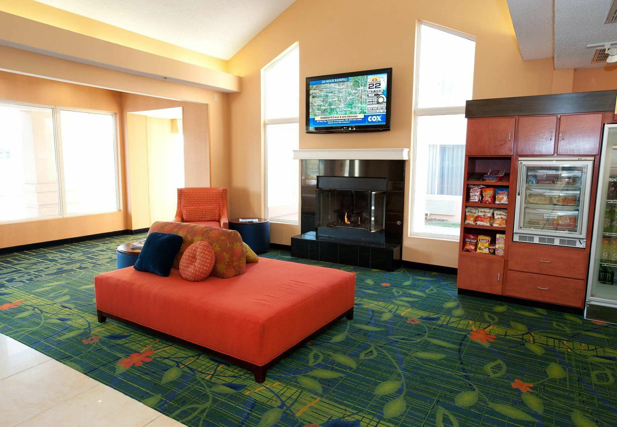 Country Inn & Suites By Radisson, Wichita East, Ks ภายนอก รูปภาพ